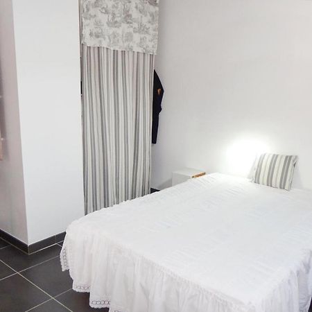 Awesome Apartment In Sauvian With Wifi エクステリア 写真