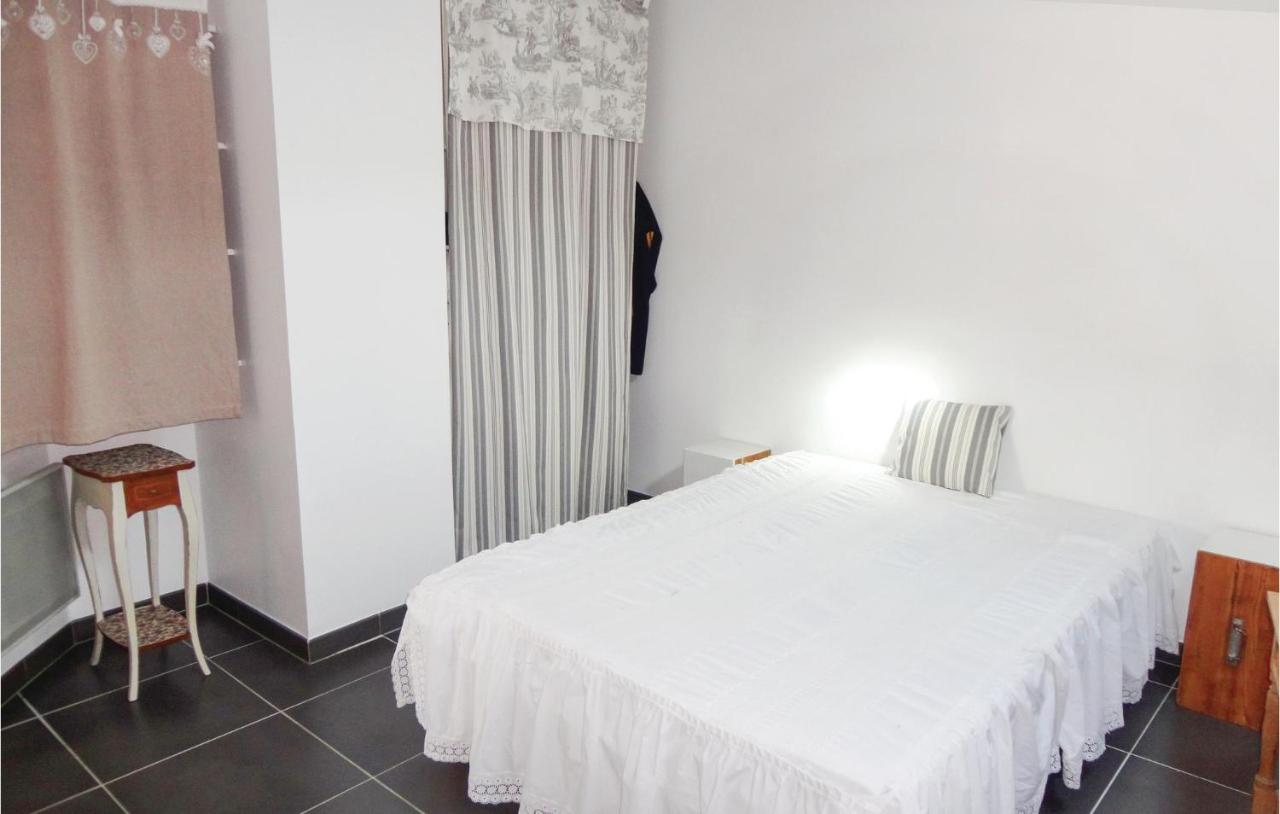 Awesome Apartment In Sauvian With Wifi エクステリア 写真